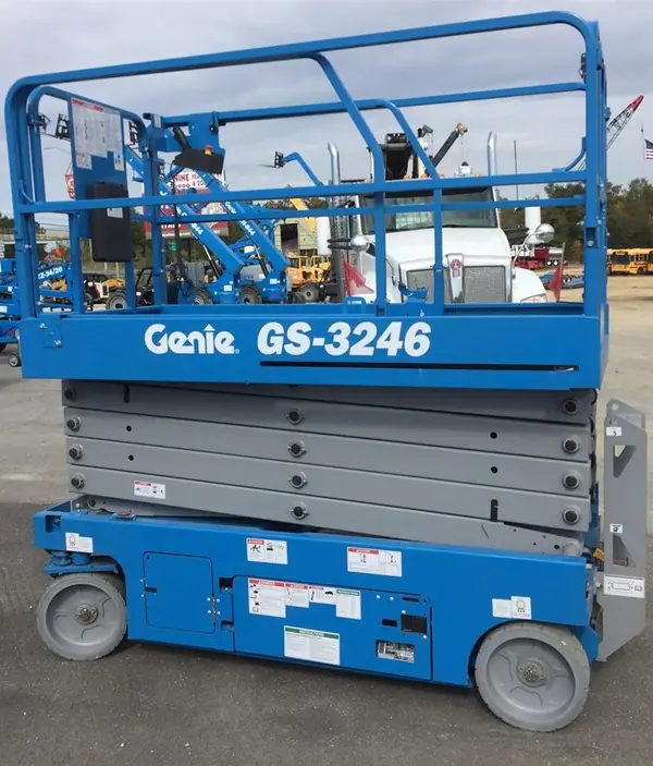 Genie GS-3246 鉸剪式高空工作車 香港租賃